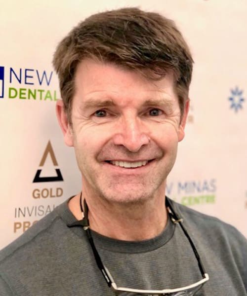 Dr.  Peter Bagnell, New Minas Dentist